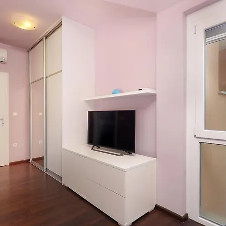 Apartment Moro *