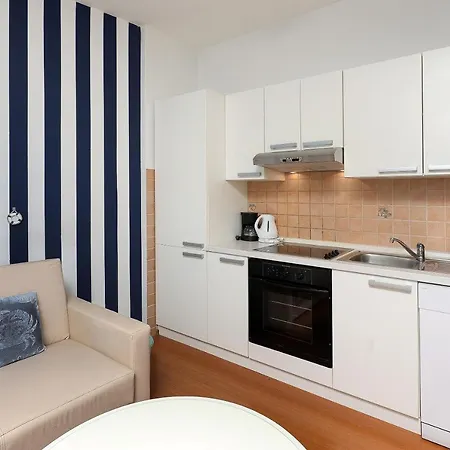 Apartment Moro *