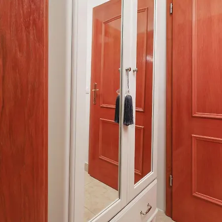 Apartment Moro Vrbnik