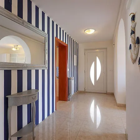 Moro Apartment *